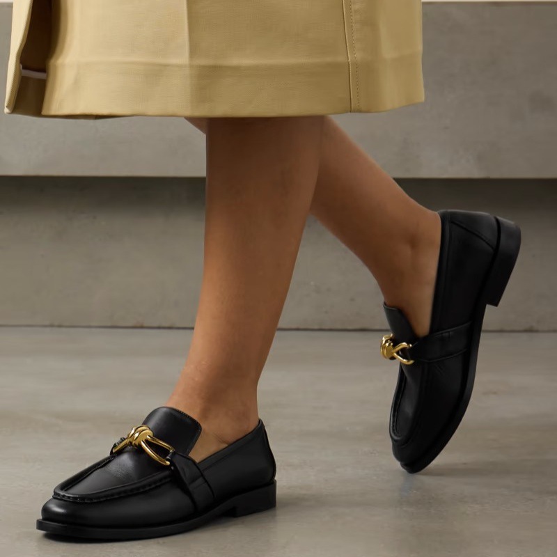 2026 New Women Loafers Metal K - Men Shoes Elegant recension och pris